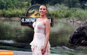 Scarlett Johansson photo #2854