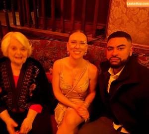 Scarlett Johansson photo #2860