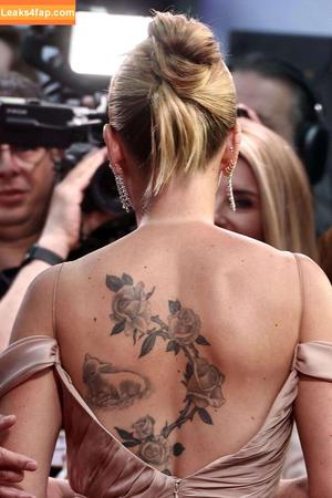 Scarlett Johansson photo #2871