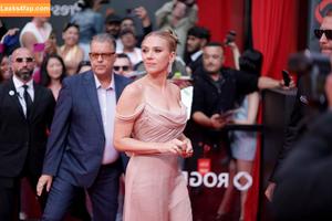 Scarlett Johansson photo #2873