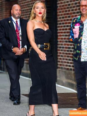 Scarlett Johansson photo #2904