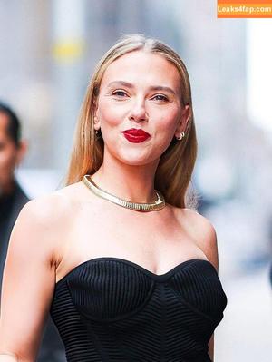 Scarlett Johansson photo #2924