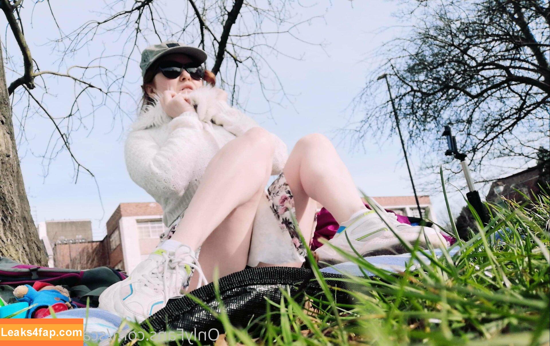 scarlettblaze1 / scarlett_blaze_the_enchantress leaked photo photo #0094