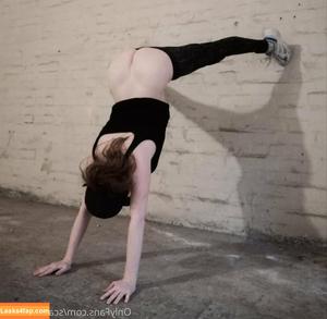 scarlettblaze1 photo #0155