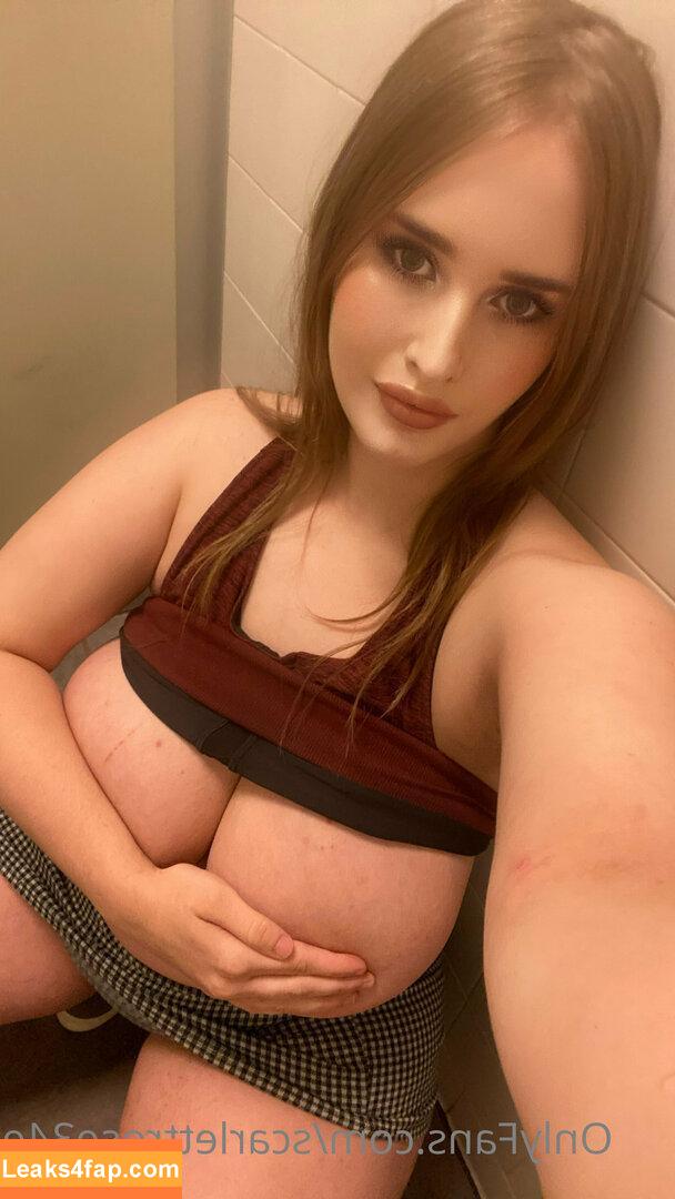 scarlettrose34e /  leaked photo photo #0077