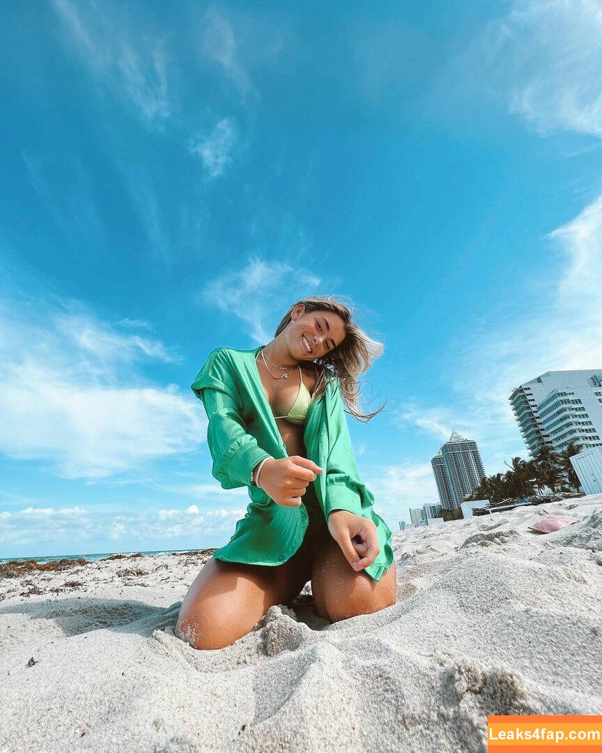 Schlenker Sisters / Hopie and Hannah / hopie.schlenker leaked photo photo #0055