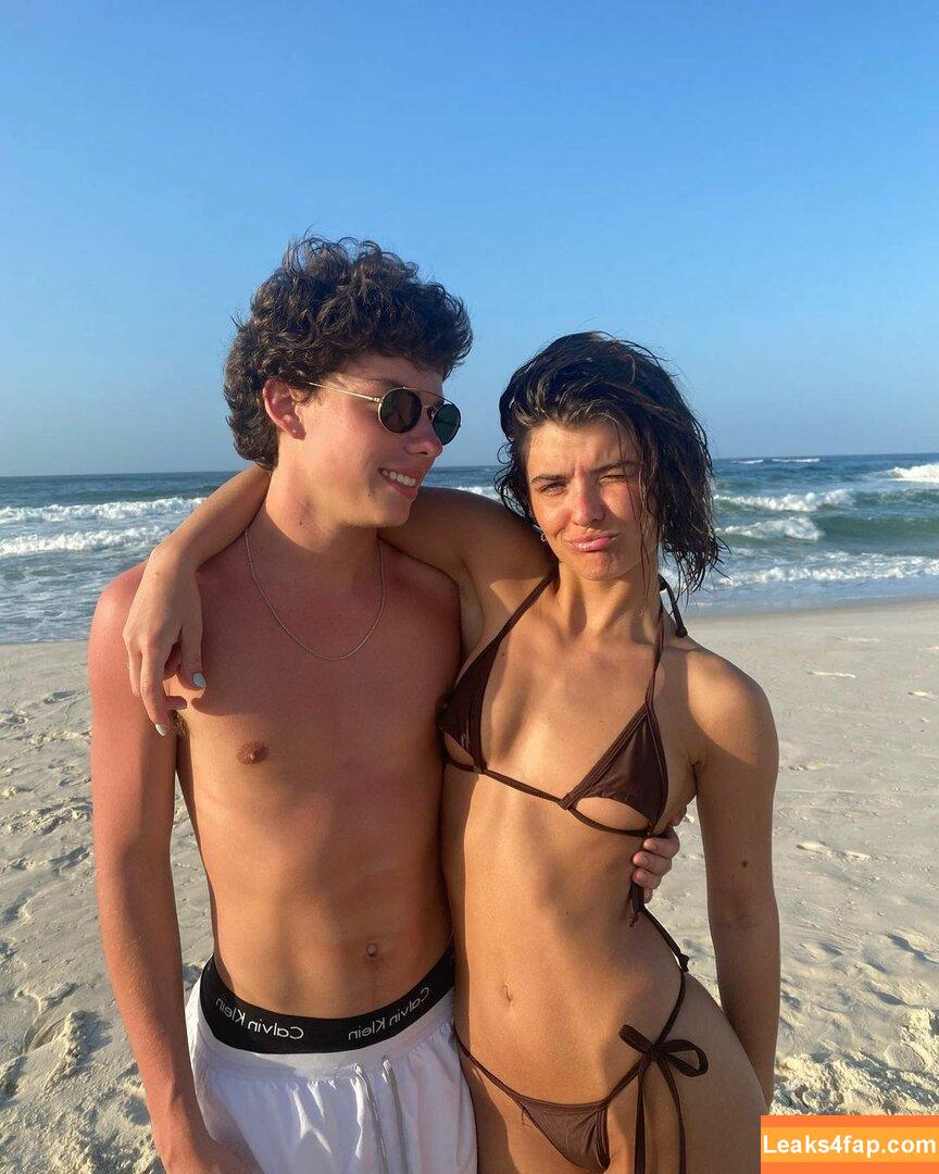 Schlenker Sisters / Hopie and Hannah / hopie.schlenker leaked photo photo #0148