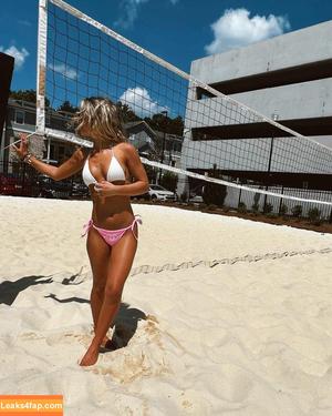 Schlenker Sisters photo #0076