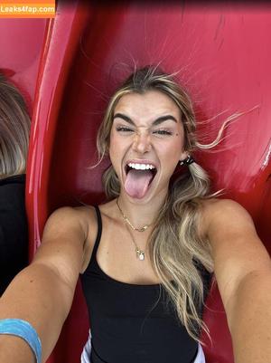 Schlenker Sisters photo #0224