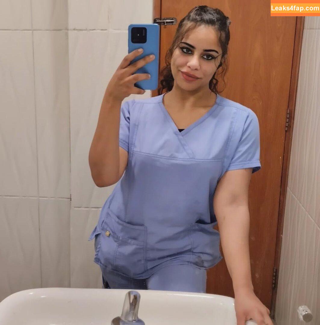 schwester_asmaa88 /  leaked photo photo #0001