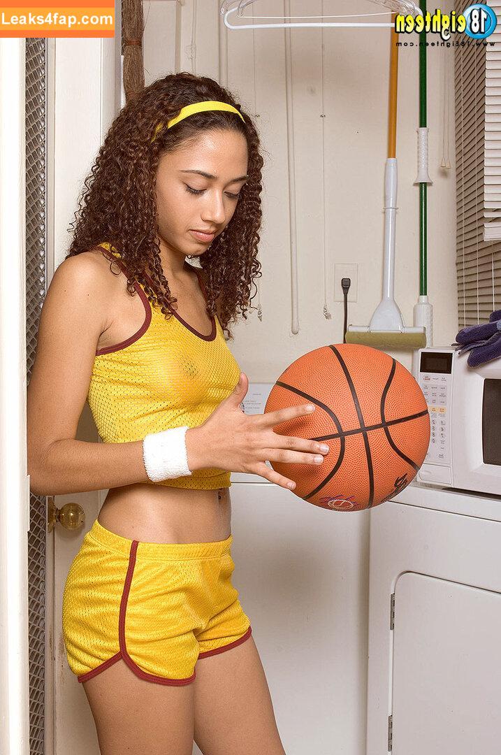 scorepass / valentina_ginagerson_official слитое фото фото #1203