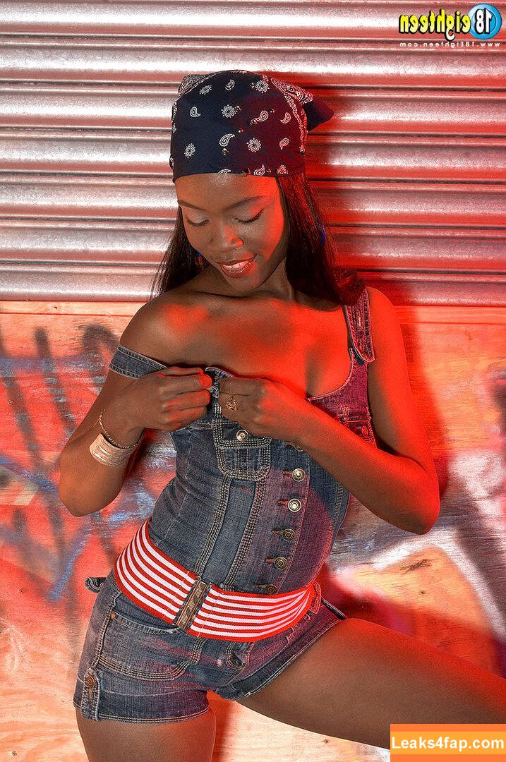 scorepass / valentina_ginagerson_official слитое фото фото #1920