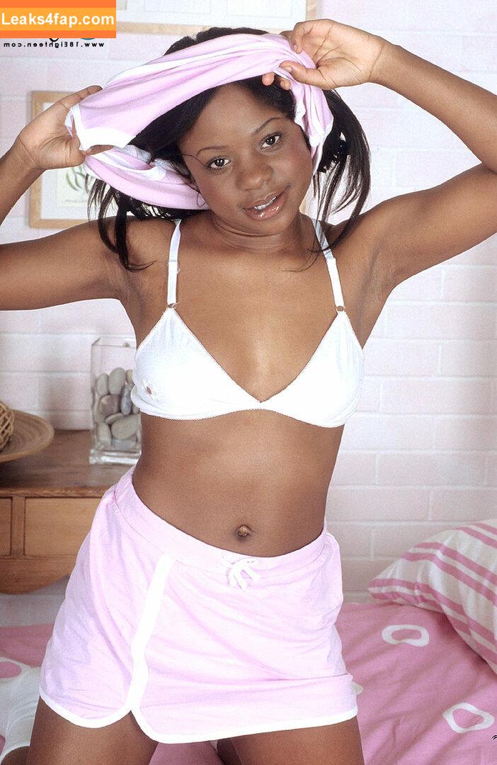 scorepass / valentina_ginagerson_official слитое фото фото #2932