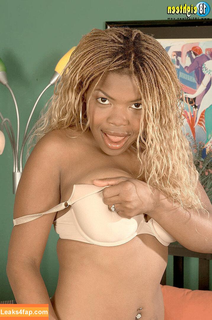 scorepass / valentina_ginagerson_official слитое фото фото #3019