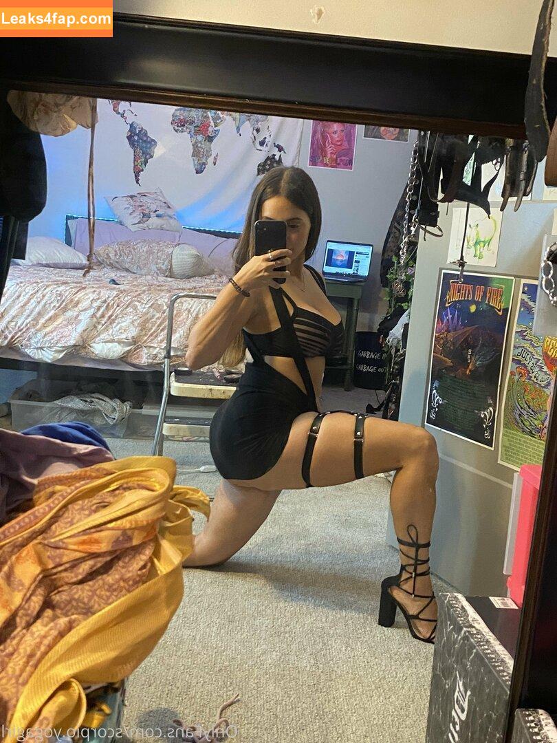 scorpioyogagirl /  leaked photo photo #0004