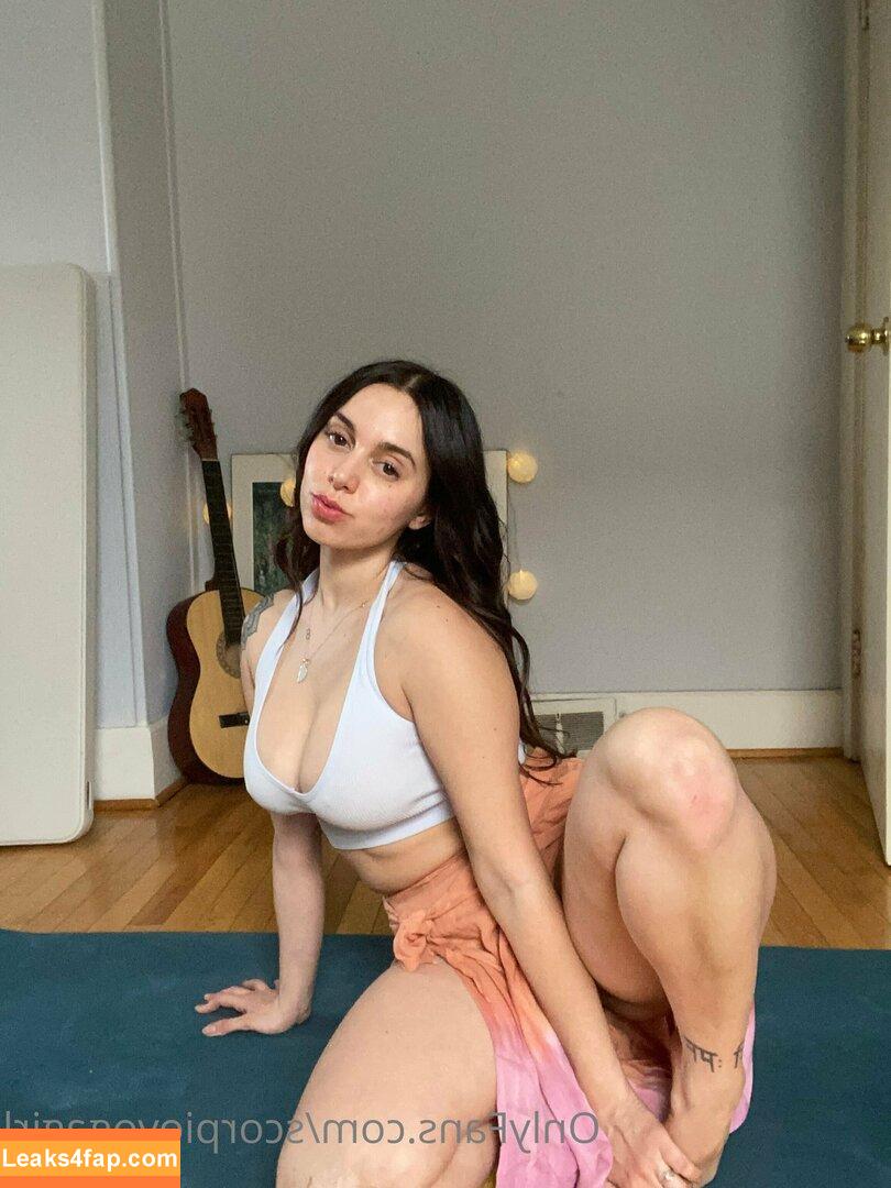 scorpioyogagirl /  leaked photo photo #0044