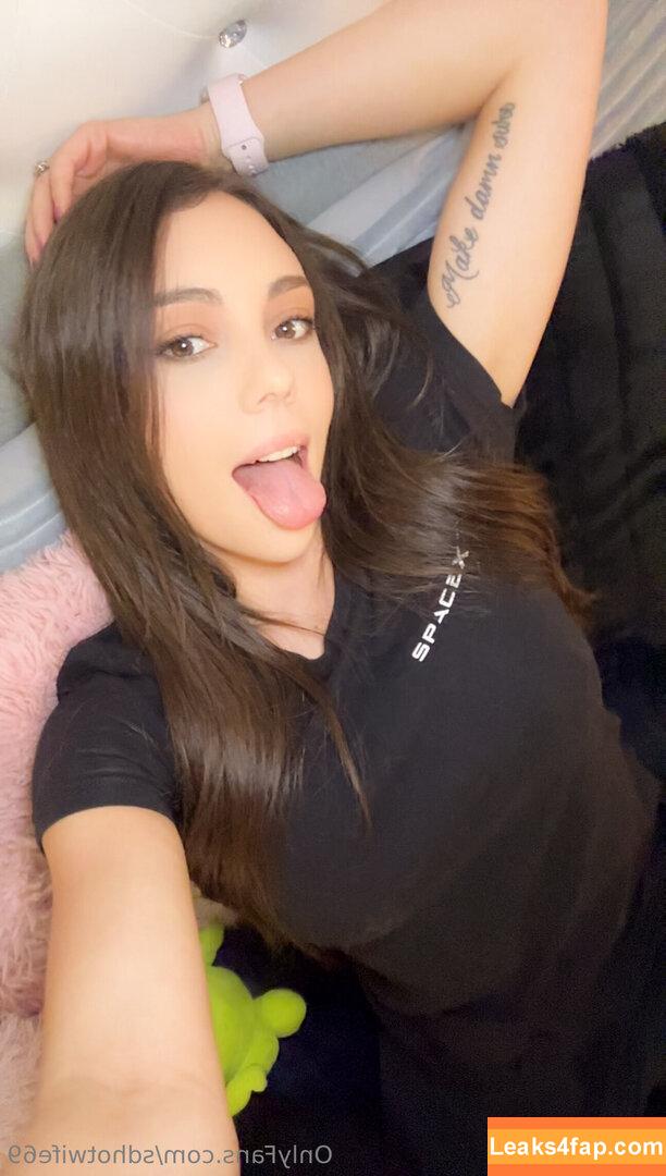 sdhotwife69 / lasvegashotwife69 leaked photo photo #0578