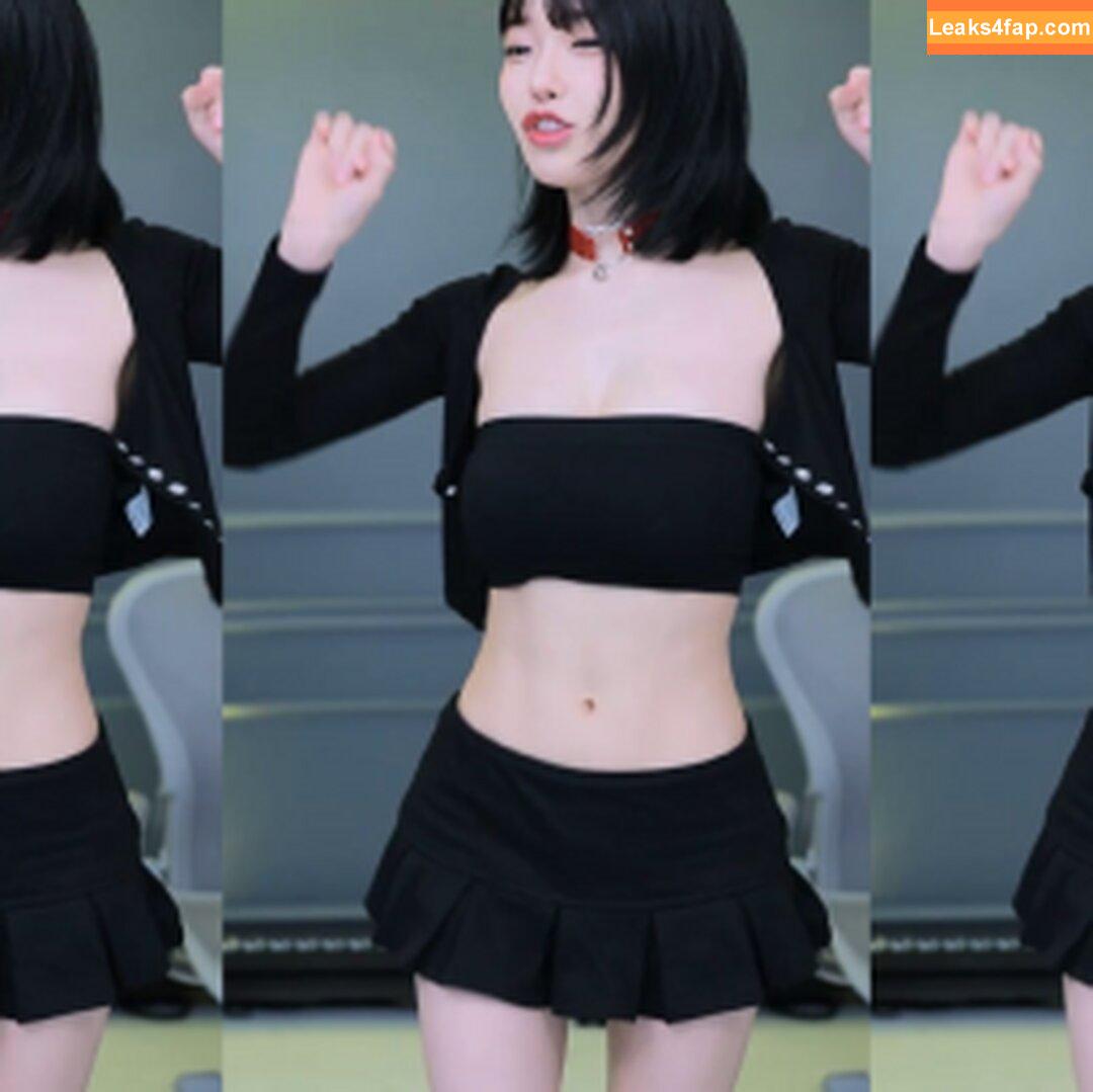 Se Yeon / lovely_._v leaked photo photo #0134