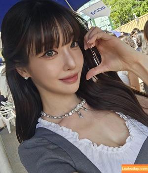 Se Yeon фото #0155