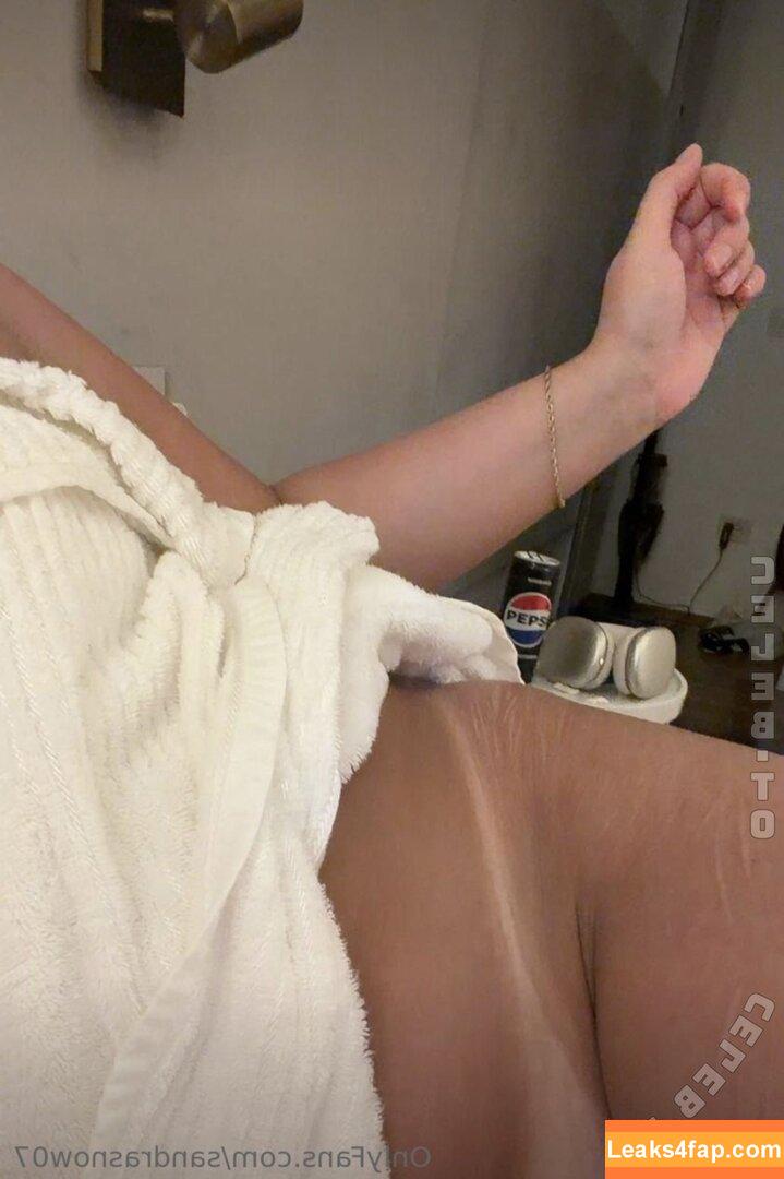 Secret Snowflake free nudes