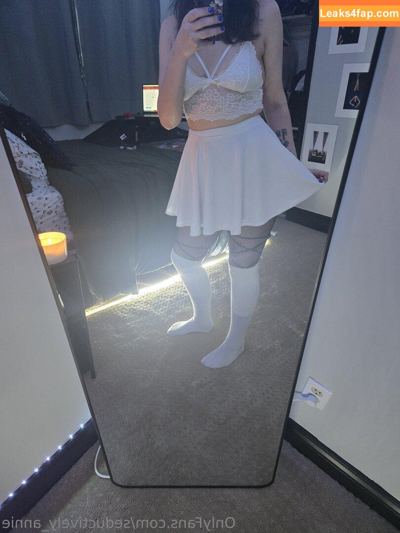 seductively_annie /  leaked photo photo #0036