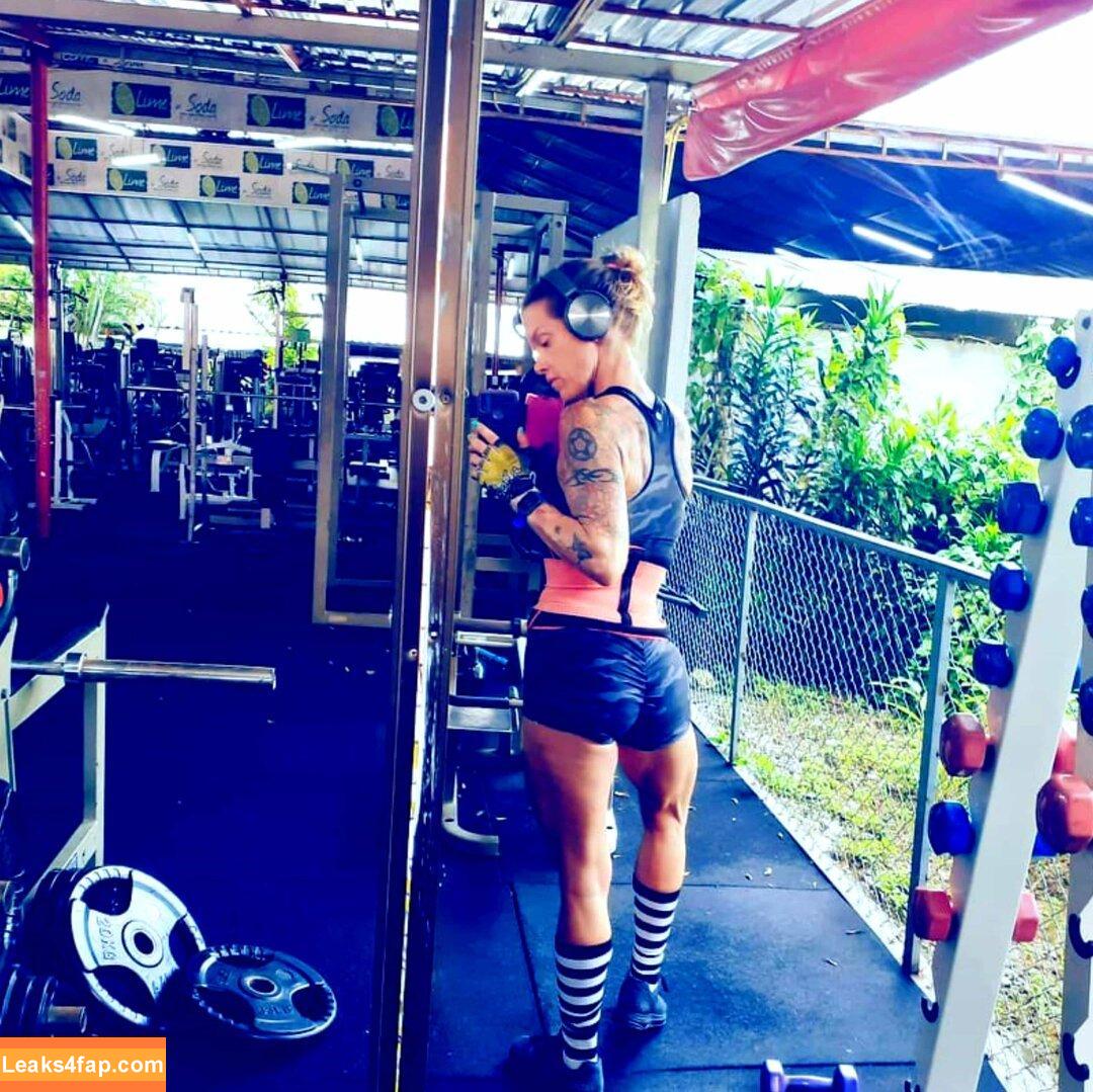 Selena Fit Muscle Mommy / selenafit_mom / selenafitmusclemommy leaked photo photo #0059