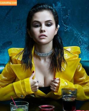 Selena Gomez photo #0908