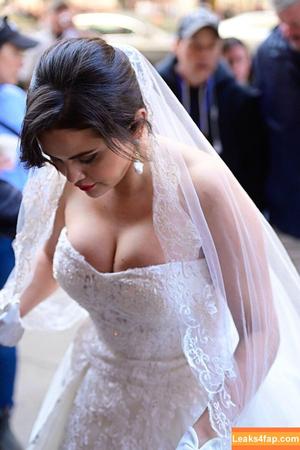 Selena Gomez photo #0930