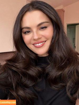 Selena Gomez фото #9105