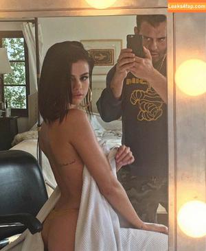 Selena Gomez photo #1015