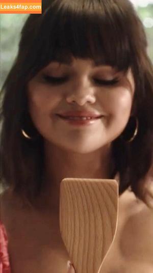 Selena Gomez photo #1179