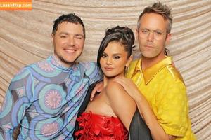 Selena Gomez photo #1351
