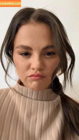 Selena Gomez photo #1491