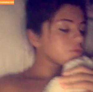 Selena Gomez photo #1693