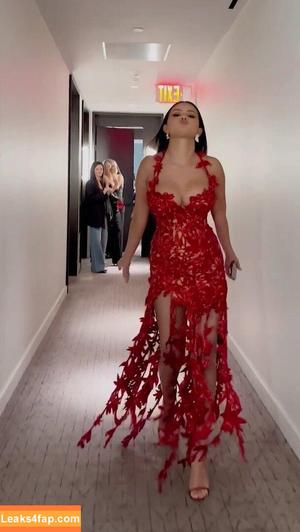 Selena Gomez photo #1768