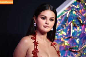 Selena Gomez photo #1809