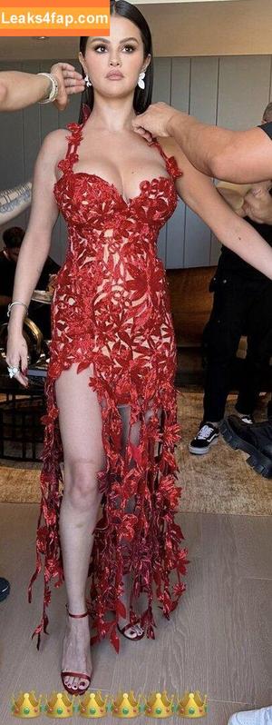 Selena Gomez photo #1849