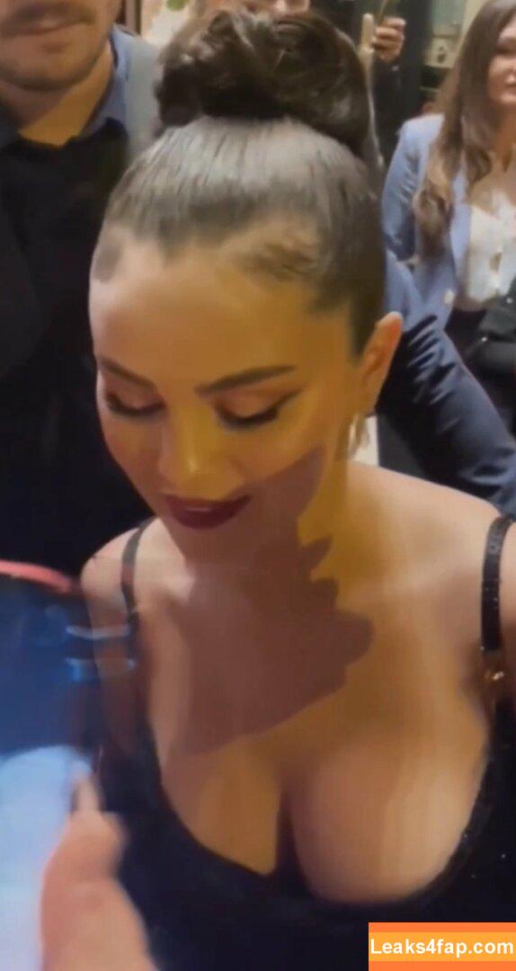 Selena Gomez / Selena / selena.gomez / selenagomez leaked photo photo #2016