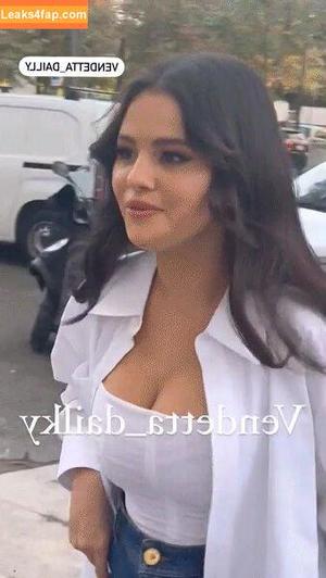 Selena Gomez photo #2114