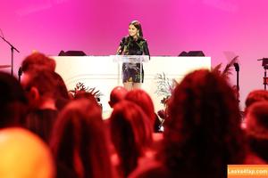 Selena Gomez photo #2178
