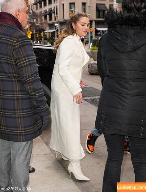 Selena Gomez photo #2698