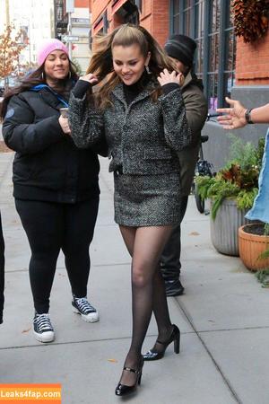 Selena Gomez photo #2754