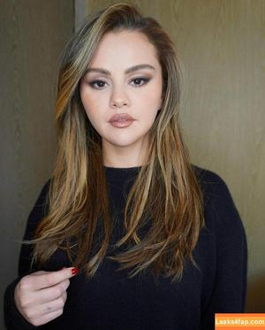 Selena Gomez photo #2792