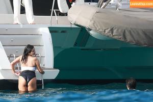 Selena Gomez photo #2836