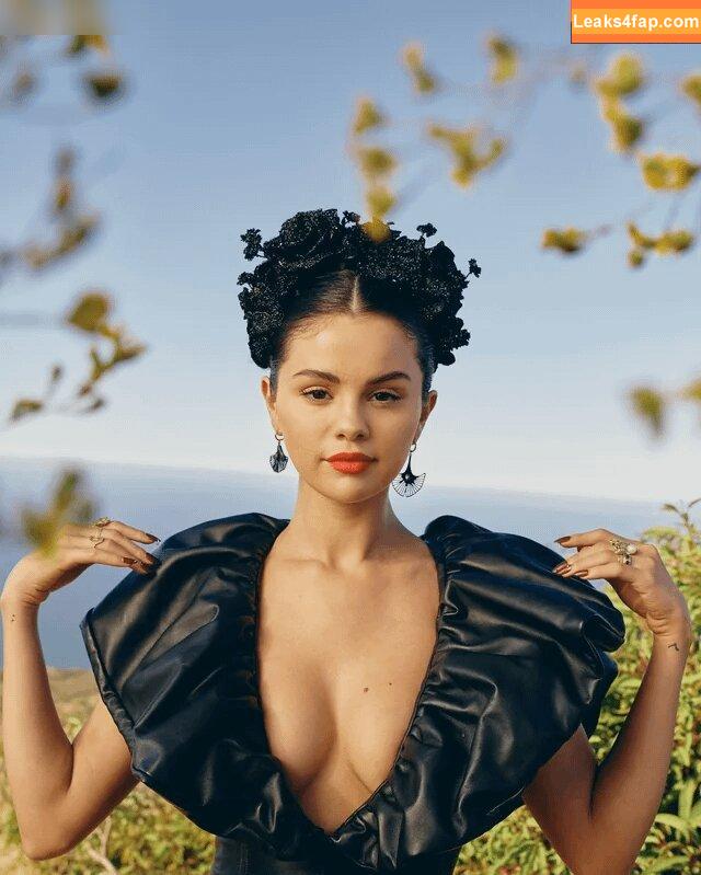 Selena Gomez / Selena / https: / selena.gomez / selenagomez слитое фото фото #3981