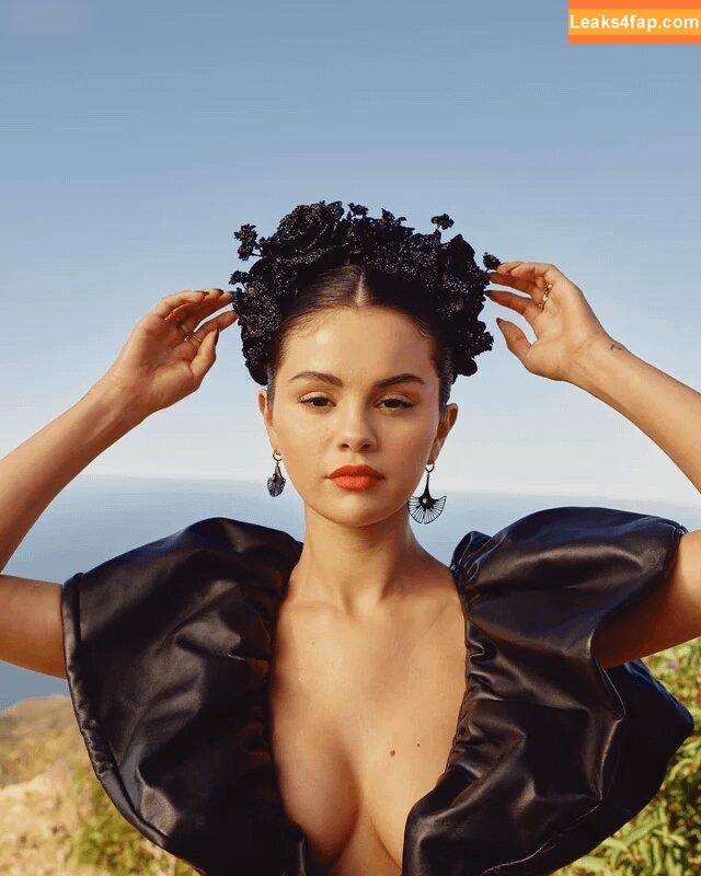 Selena Gomez / Selena / https: / selena.gomez / selenagomez слитое фото фото #3982