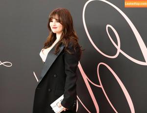 Selena Gomez photo #3287