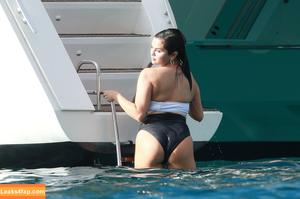 Selena Gomez photo #3309