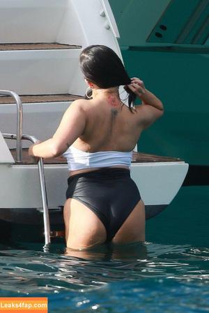 Selena Gomez photo #3314