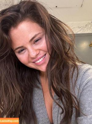 Selena Gomez photo #3319